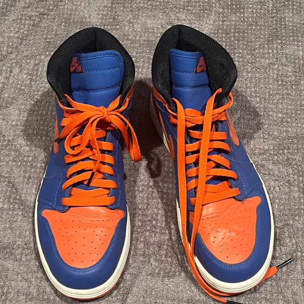 Air Jordan 1 Knick colorway Vibrant Blue and Orange High-Tops